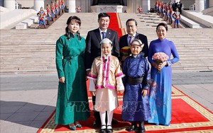 Lễ đón Chủ tịch Quốc hội Trần Thanh Mẫn và Phu nhân thăm chính thức Mông Cổ