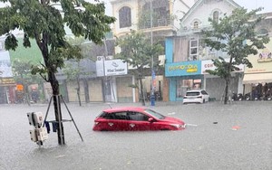 Mưa lớn 399mm ở Vinh, vượt kỷ lục lượng mưa tháng 9 suốt 41 năm