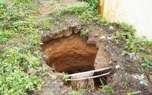 Bảo đảm an toàn cho người dân sống quanh khu vực hai hố sụt ở Quảng Trị