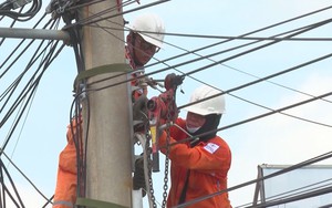 Chủ động ứng dụng công nghệ bảo đảm an toàn lưới điện mùa mưa bão