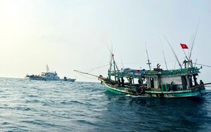 Cảnh sát biển thực hiện đợt cao điểm phòng chống IUU