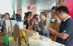 Sôi nổi hoạt động chào mừng Ngày Phụ nữ Việt Nam 20/10 tại Đài truyền hình TP.HCM