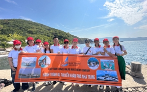 Choáng với số người sập bẫy app "EASY TOUR VN"