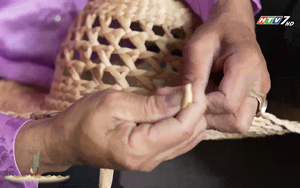 Đôi mắt Mê Kông: Nghề đan đát