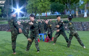 "Sốc toàn tập" trước buổi huấn luyện võ thuật không tưởng