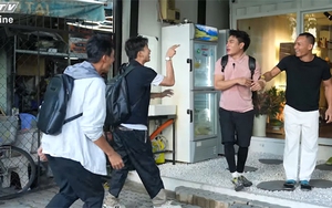 Bộ ba nghệ sĩ "khép nép" khi gặp nhân vật là võ sĩ