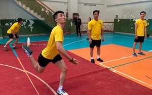 Mùa hè thú vị hơn với đá cầu nghệ thuật