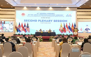 Đại hội đồng AIPA 41 chính thức thông qua báo cáo của Ủy ban Xã hội.