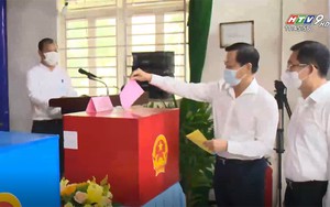 Phó Thủ tướng Lê Minh Khái bỏ phiếu cùng cử tri TP Thủ Đức, TP.HCM