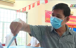 TP.HCM: Công nhân hân hoan tham gia bầu cử