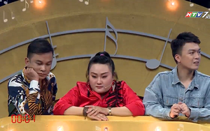 Huyền Trâm mạo hiểm đoán tên ca khúc trong 3 giây
