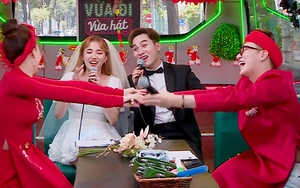 "Vừa đi vừa hát" bất ngờ trở thành lễ đường di động