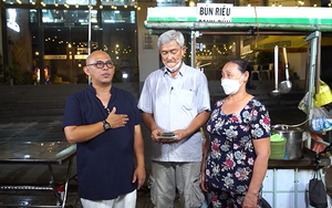 Color Man khám phá xe bún riêu, canh bún 17 năm tuổi