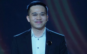 Khoảnh khắc cuộc đời - Lê Vũ Tân