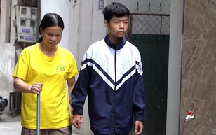 Vũ Thanh Ngọc: Đôi mắt vững chãi của người mẹ khiếm thị