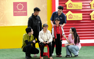 Quỳnh Kool hỗ trợ cậu bé mồ côi học hết 3 năm phổ thông - Mái ấm gia đình Việt