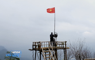 100 ngày xuyên Việt và khát vọng "A little Vietnam" - Tạp chí văn nghệ