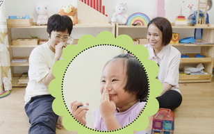 Chậm: Giúp trẻ hiểu về cảm xúc qua chơi đùa