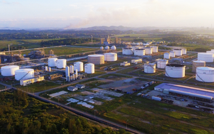 Bộ Công Thương báo tin quan trọng về nhà máy lọc dầu Dung Quất và Nghi Sơn