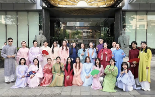 Khi Gen Z “chạm" vào truyền thống: Yêu nước không phải là "trend", yêu nước nằm trong "gen"