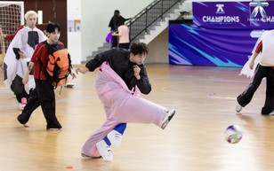 Hội thao Tinh Hà "Say Hi": JAYSONLEI ghi bàn như "cầu thủ FIFA"