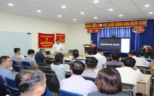Đào tạo về quy hoạch, kiến trúc, triển khai và quản trị tiến trình Chuyển đổi số