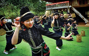 Khẳng định sứ mệnh “soi đường”: Mở ra trang sử mới