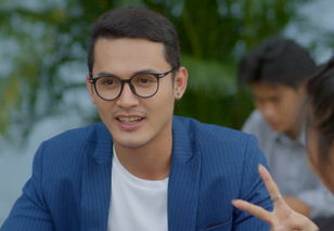 Chuyện "tình" bất ổn của trai xinh gái đẹp ở "Những ngôi nhà trong hẻm"