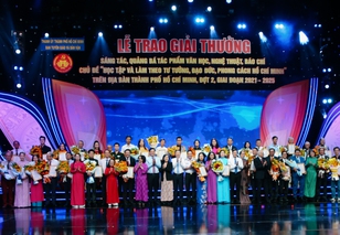 Ấn tượng Lễ trao giải về "Học tập và làm theo tư tưởng, đạo đức, phong cách Hồ Chí Minh"