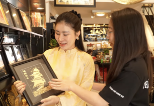 HTV Thành phố không ngủ: Vì sao nhiều người chọn tranh mạ vàng đầu năm?