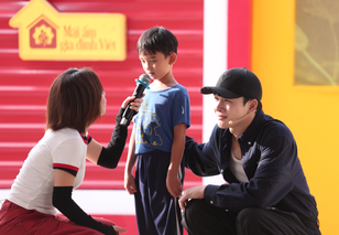 Lâm Bảo Ngọc giúp hai chị em mồ côi về quê thăm mộ mẹ - Mái ấm gia đình Việt