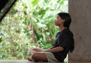 Ý Như: Con mong sớm kiếm tiền để gia đình không phải chạy ăn từng bữa