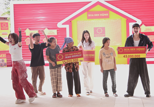 "Mái ấm gia đình Việt" tập 57: Hơn 300 triệu đồng trao cho các em nhỏ khó khăn