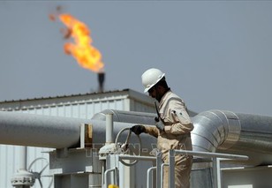 Giá dầu tăng hơn 7% khi đàm phán Mỹ - Iran bế tắc