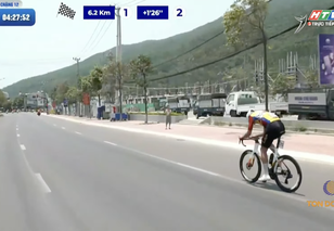 Màn solo tại đích đến của "Anh Sen" Christoph Janssen tại chặng 12 - Cúp Truyền hình 2026