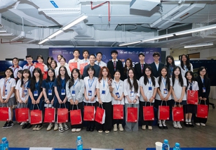 Fulbright thúc đẩy đổi mới sáng tạo trong học sinh, sinh viên tại VBIC 2026