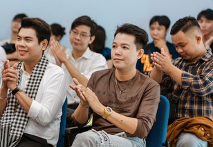 Các thí sinh mê cải lương và cơ hội cuối tại Chuông vàng vọng cổ