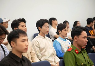 Chuông vàng vọng cổ 2026: Vì sao thí sinh trẻ vẫn chọn cải lương?