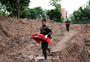 Hôm nay 28/8, quy tập thêm 11 bộ hài cốt liệt sĩ tại Công viên Lê Thị Riêng