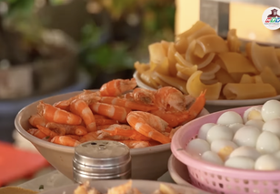 HTV Thành phố không ngủ: Bánh canh cua bình dân chinh phục Michelin Guide