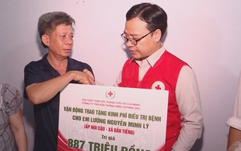 Hội Chữ Thập đỏ TP. Hồ Chí Minh mang nguồn hỗ trợ kinh phí đến với người dân xã Dầu Tiếng