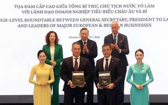 Tọa đàm cấp cao giữa Tổng Bí thư, Chủ tịch nước Tô Lâm với lãnh đạo doanh nghiệp tiêu biểu châu Âu và Bỉ