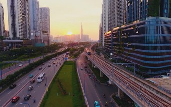 TP. Hồ Chí Minh tìm giải pháp thu hút nhân lực quốc tế