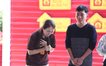MC Thanh Thảo bật khóc khi nghe: "Con sợ mất mẹ, không biết phải tựa vào ai"