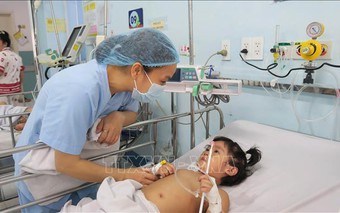 Dịch tay chân miêng tăng mạnh ở phía Nam