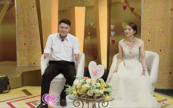 Vợ chồng son: Nghị lực phi thường của người đàn ông "không tay"