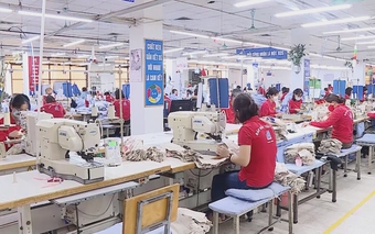 Nâng ngưỡng doanh thu chịu thuế với hộ kinh doanh