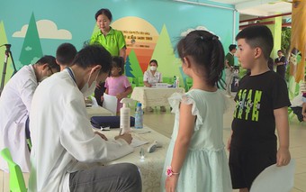 Phường Bình Đông tăng tốc khám sức khỏe toàn dân, đưa dịch vụ y tế đến từng khu dân cư