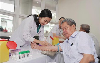 Khám bệnh, tri ân người có công và gia đình chính sách tại Thành phố Hồ Chí Minh