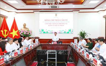 Thường trực Ban Bí thư Trần Cẩm Tú làm việc với Ban Thường vụ Đảng ủy Bộ Tư pháp